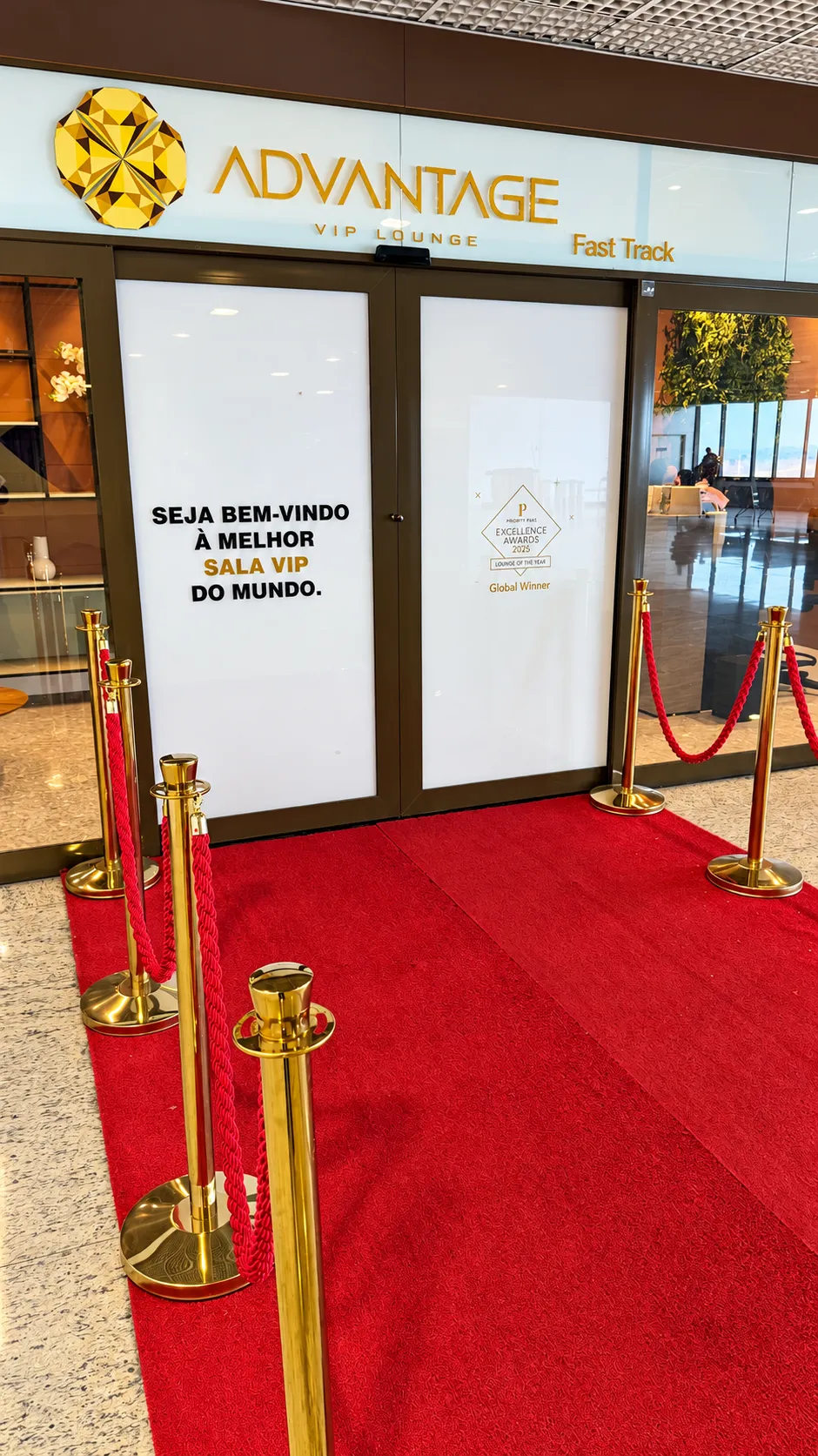 Fast Track do ADVT VIP Lounge