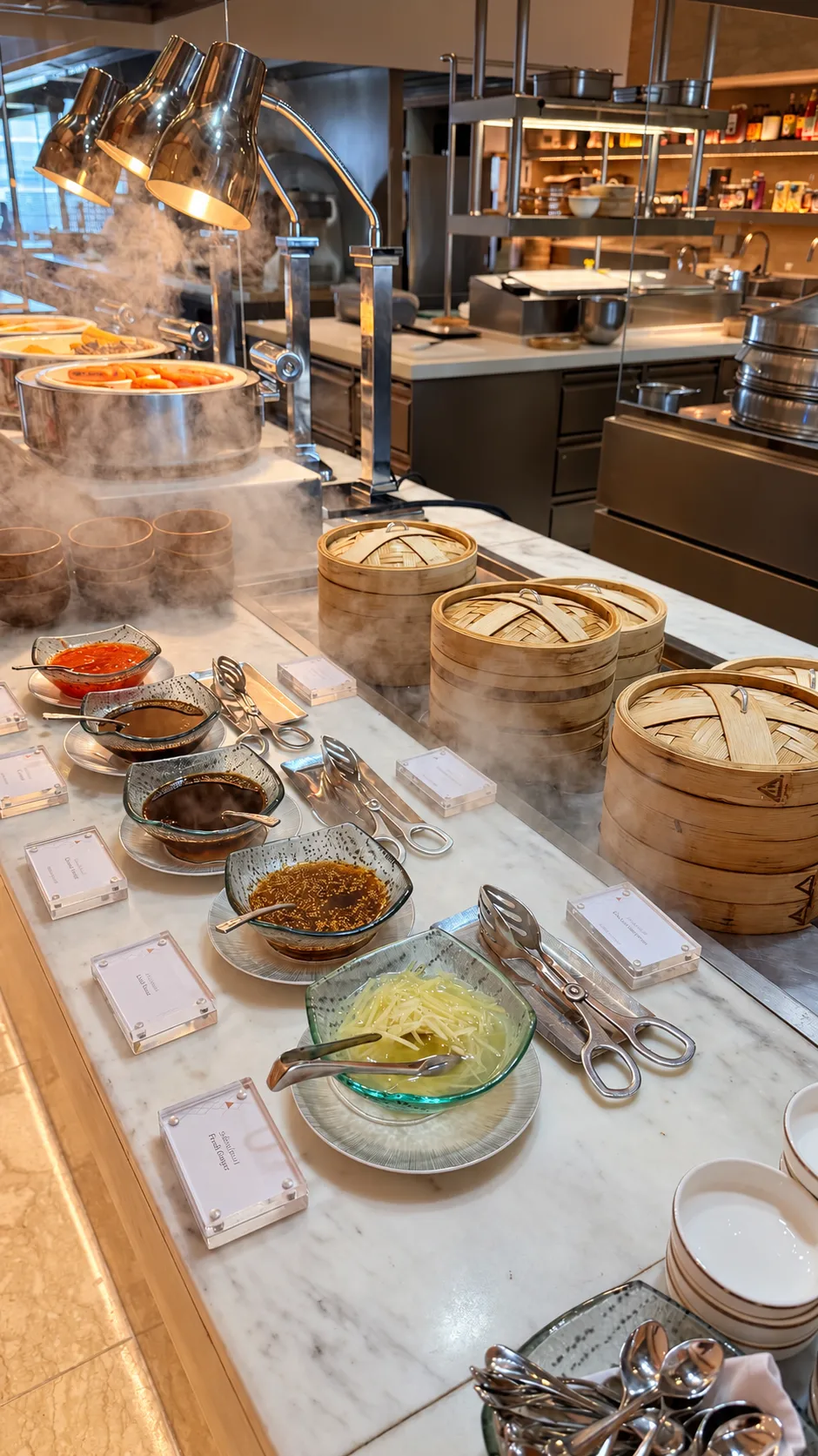 Café da manhã no Mandarin Oriental, Doha