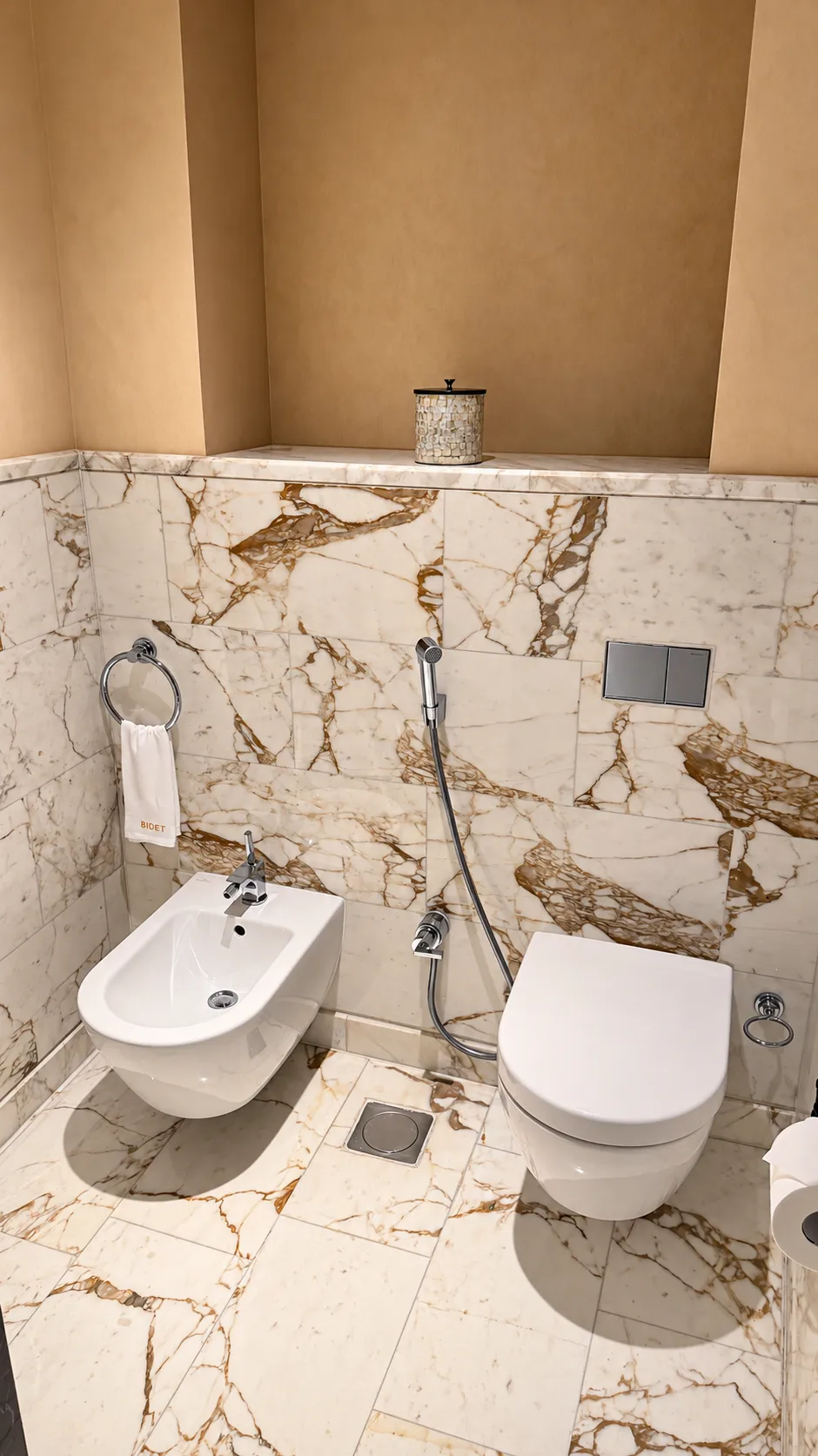 Banheiro do Mandarin Oriental, Doha
