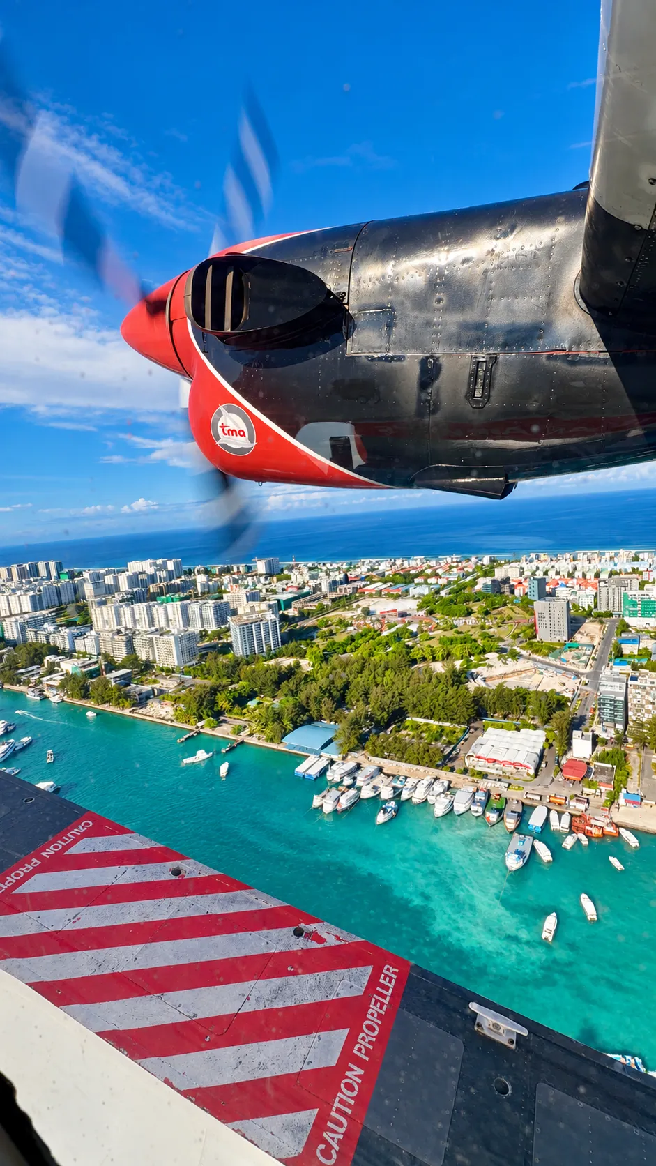 Vista do hidroavião nas Maldivas